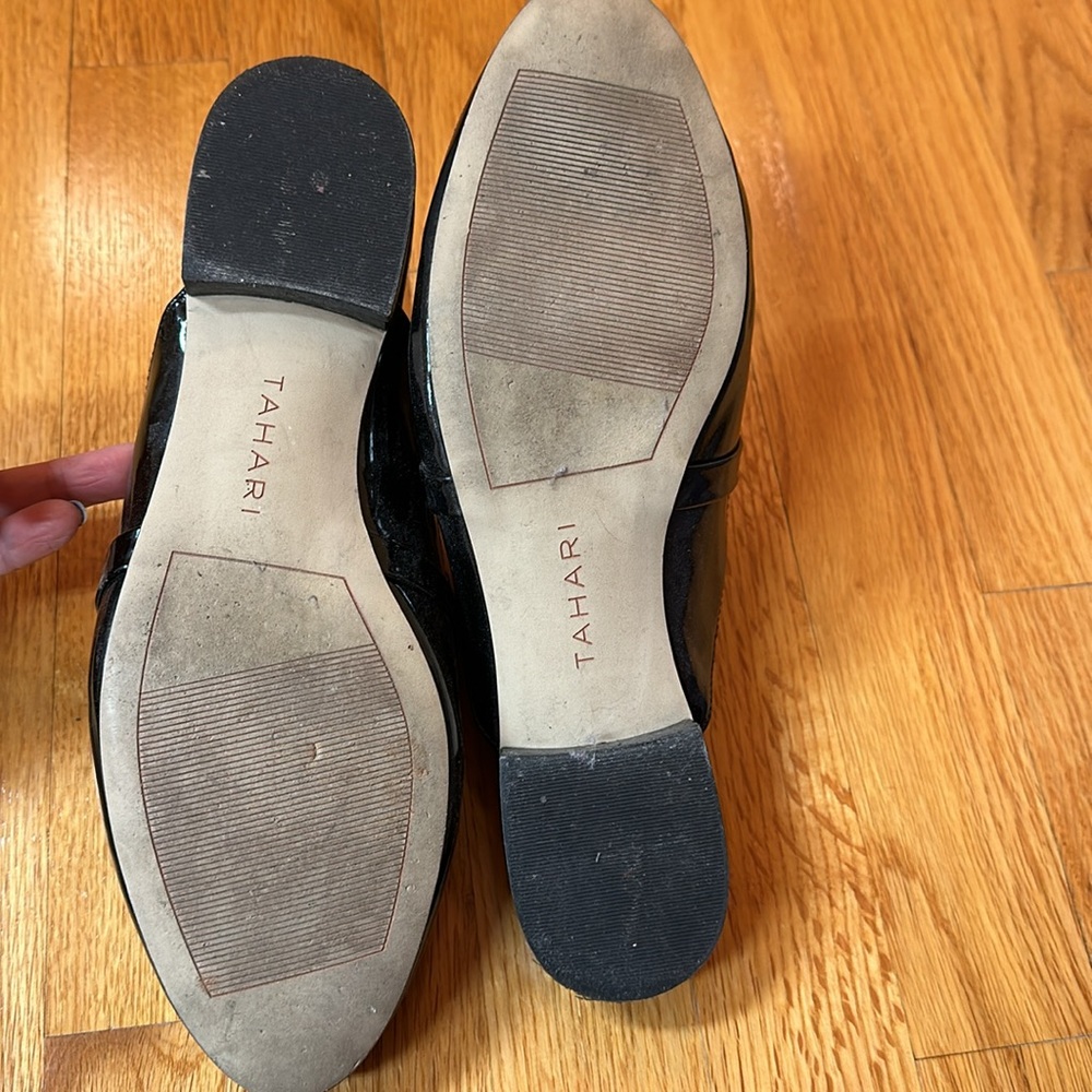 Tahari Frenchie mule - Picture 4 of 4